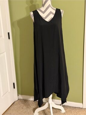 Eileen Fisher silk midi dress pleated back